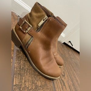 Brown Aldo Booties with Gold Bucket & Zipper